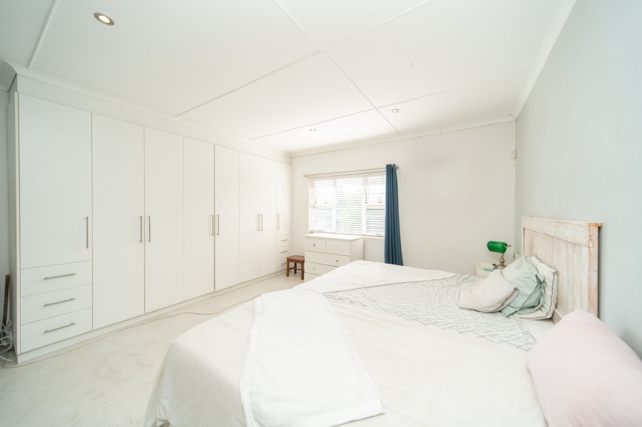 3 Bedroom Property for Sale in Nahoon Valley Park Eastern Cape